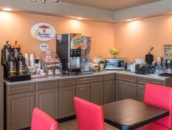 Baymont By Wyndham Batavia - Darien Lake Restaurante foto